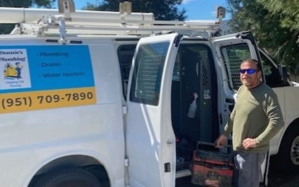 Donnie from Donnie’s Plumbing arriving for plumbing service in Murrieta CA